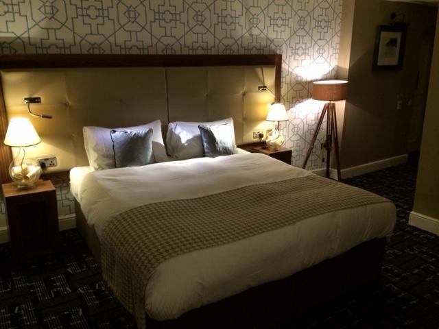 The Crown Wetherspoon Otel Worcester Dış mekan fotoğraf